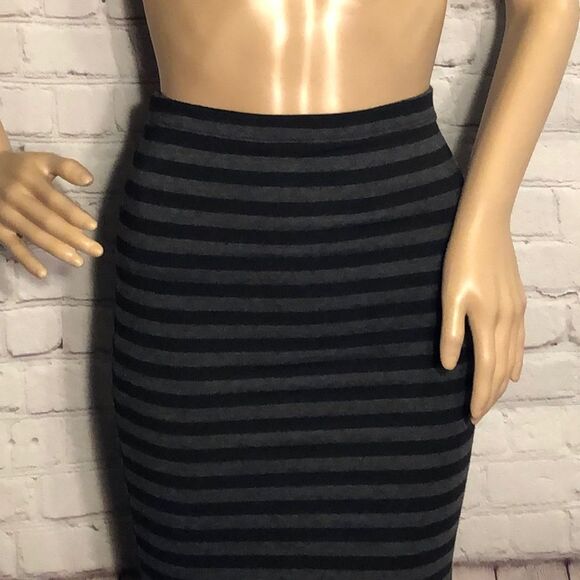 Rolla Coster Striped Knee Length Tube Pencil Skirt or Dress Juniors M Bodycon - Picture 2 of 8